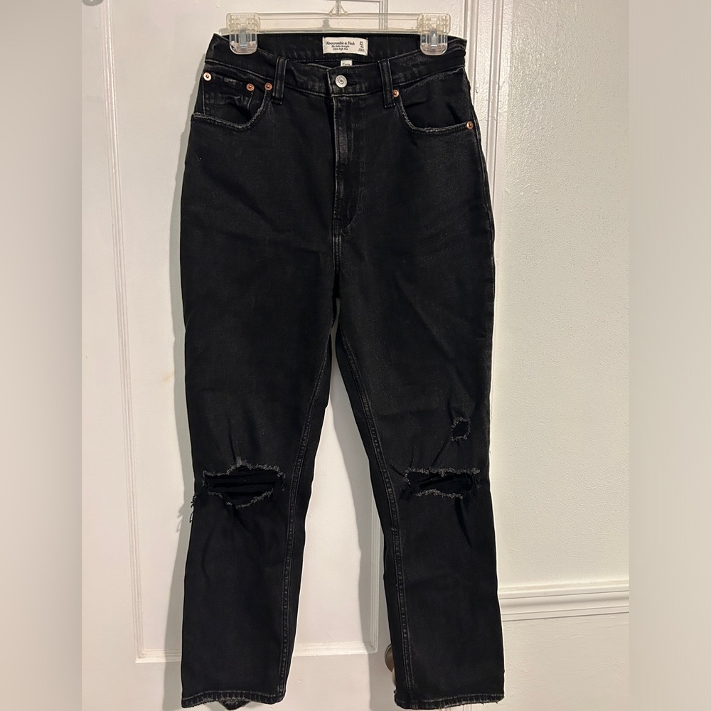 Abercrombie & Fitch Ankle Straight Ultra High Rise Jeans (Distressed)